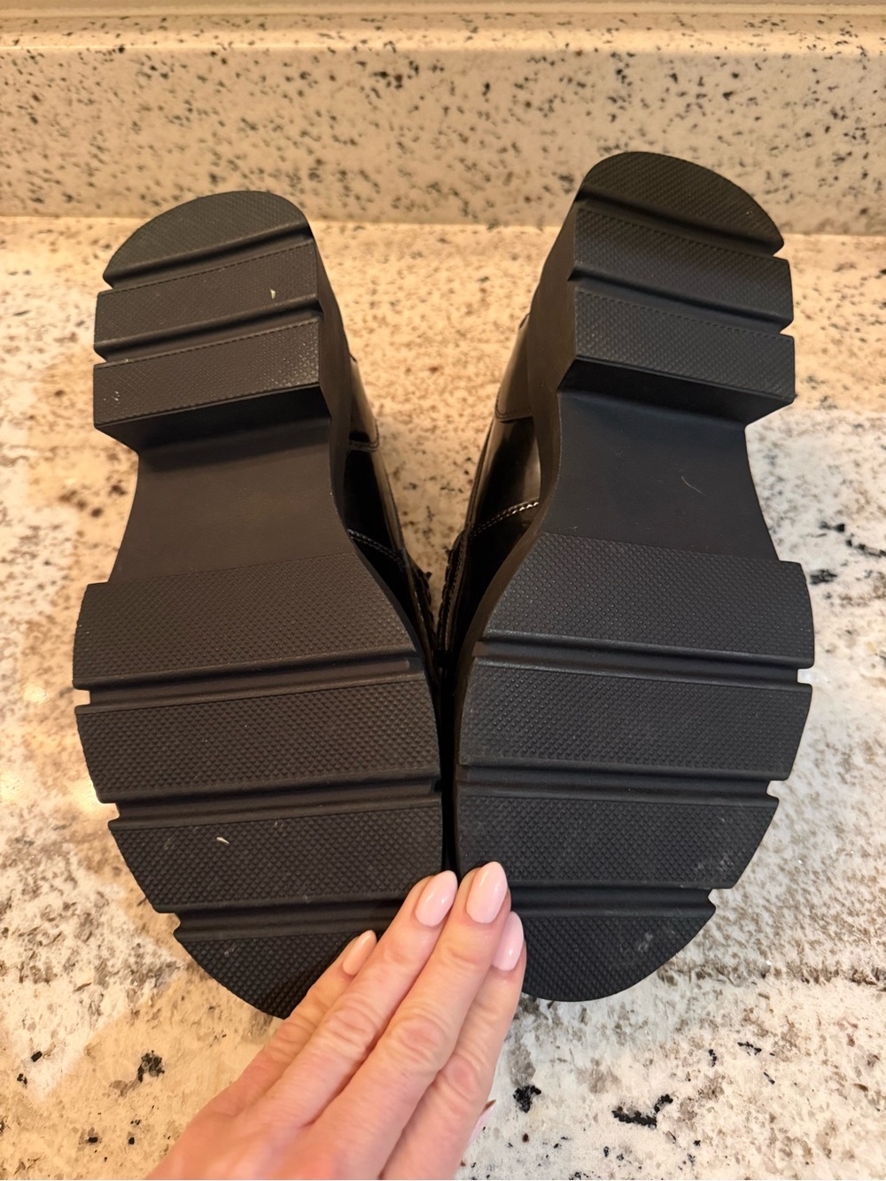 Steve Madden Black Patent Platform Penny Loafers - Picture 3 of 4